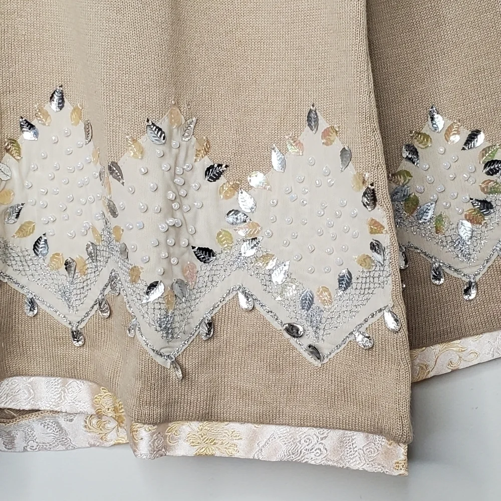 Storybook Knits Stunning Silver Cardigan Sweater, Silver and Gold Leaves Sz LG - Picture 6 of 13